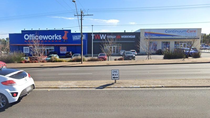 Officeworks2